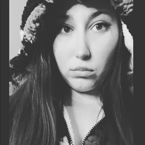 Meet your Posher, V - Picture 3 of 4